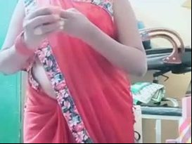 Swathi naidu saree change